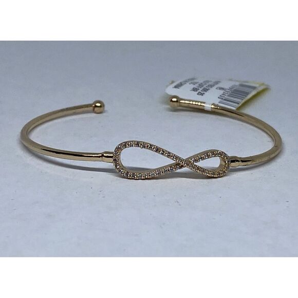 Charter Club Pavé Infinity Cuff Bracelet MSRP $29.60 CP497 - Picture 1 of 4
